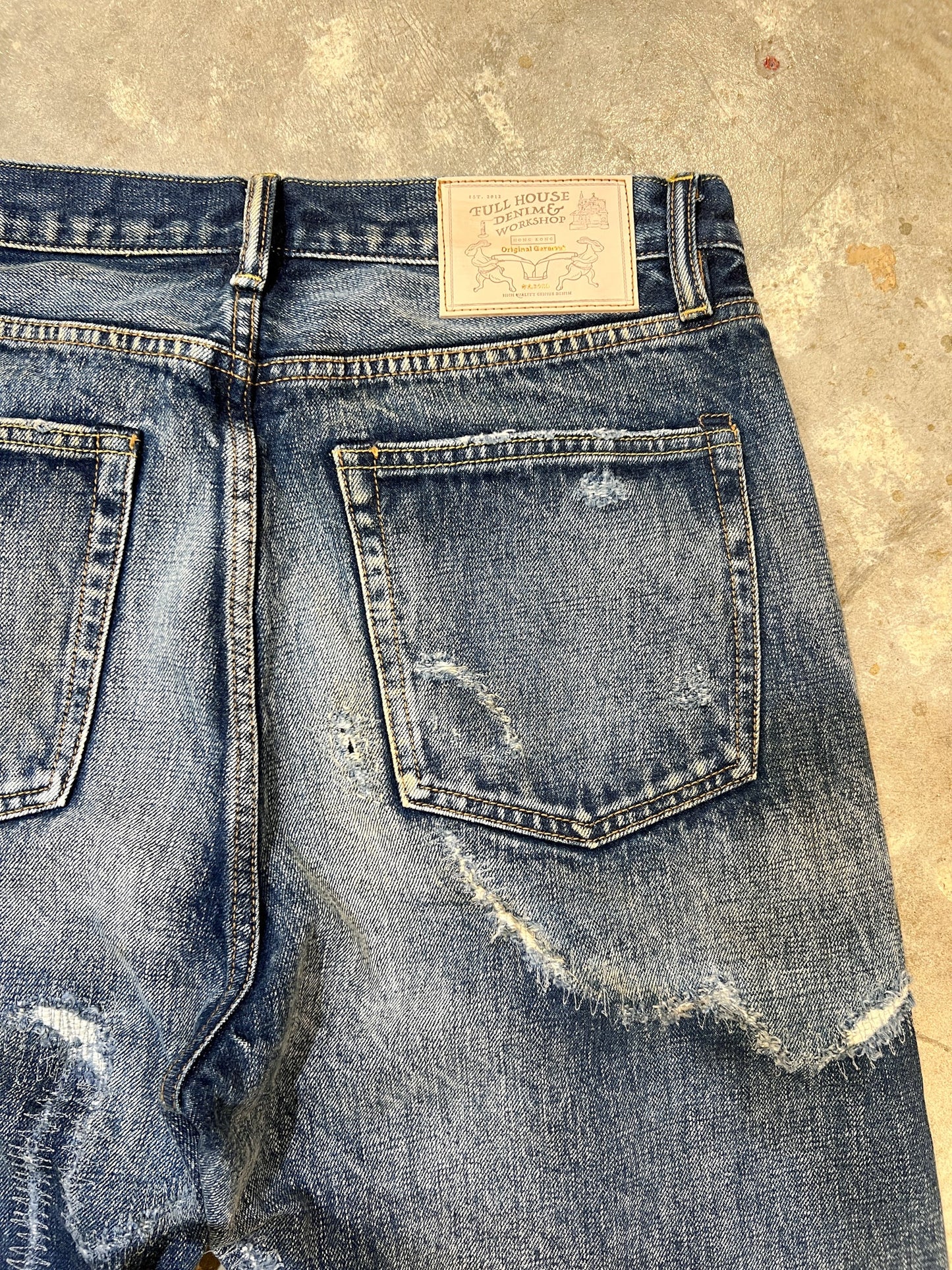 F04 Penetration Fading Damaged Jeans - Full House Denim & Workshop