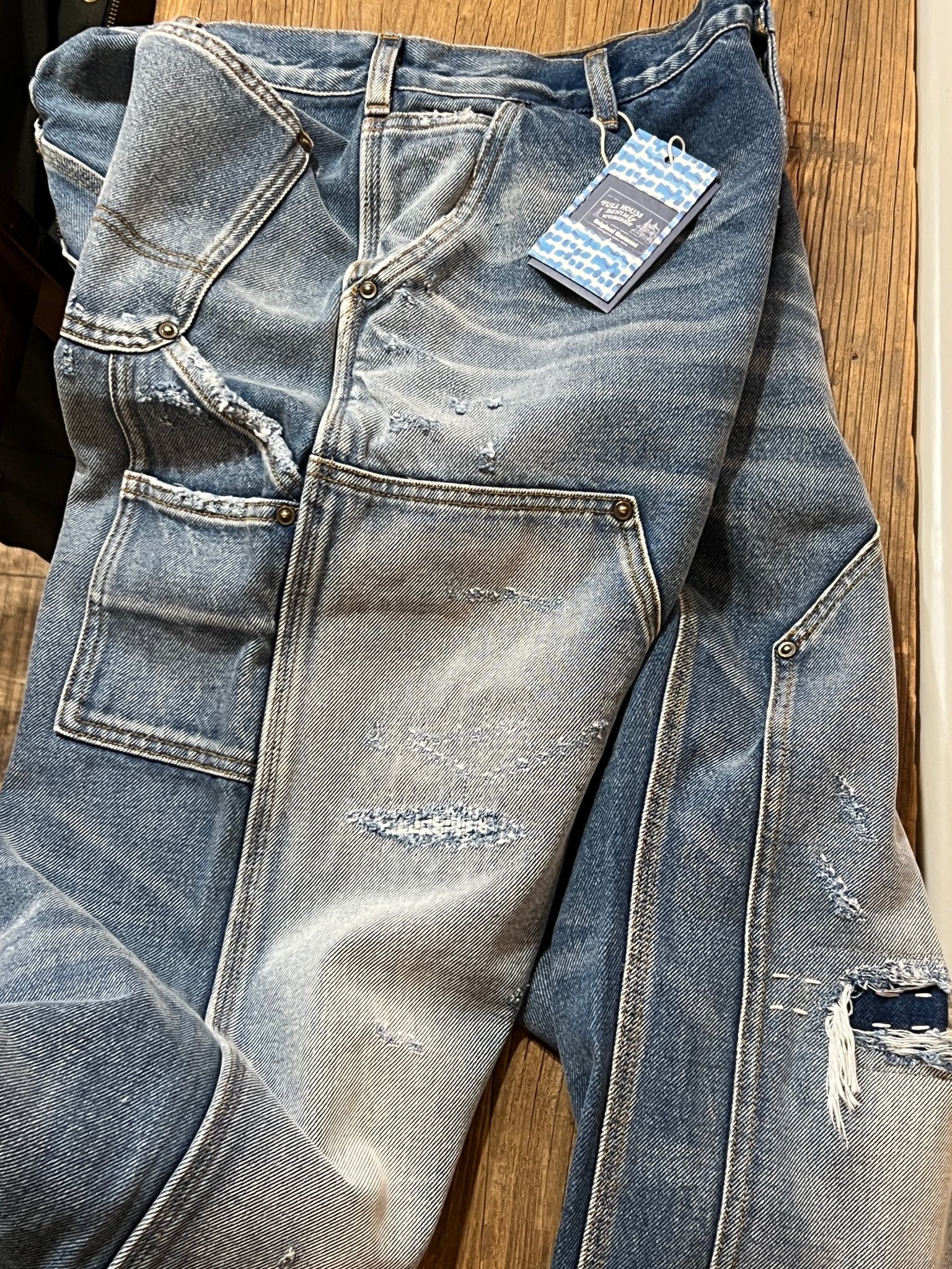 F06 Double Knee Damaged Washed Jeans - Full House Denim & Workshop